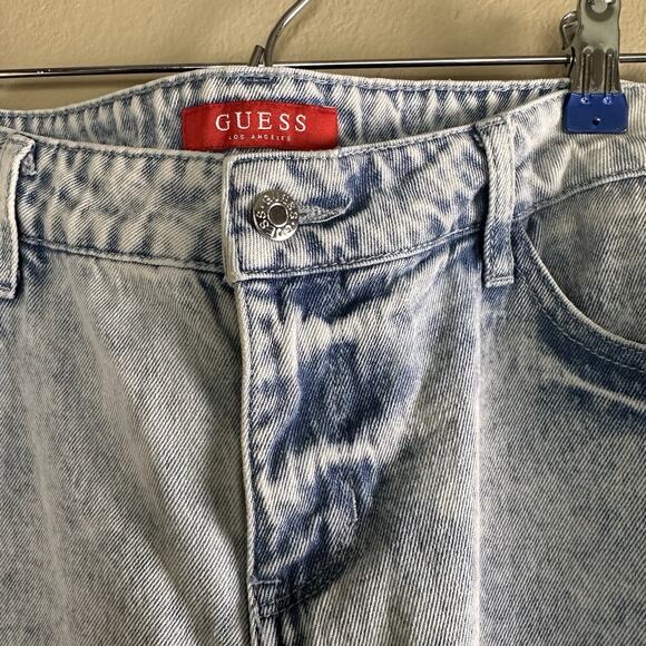 Guess Wide Leg Ecco 31" x 32" Acid wash look light Denim Mid rise 10". - Picture 2 of 10